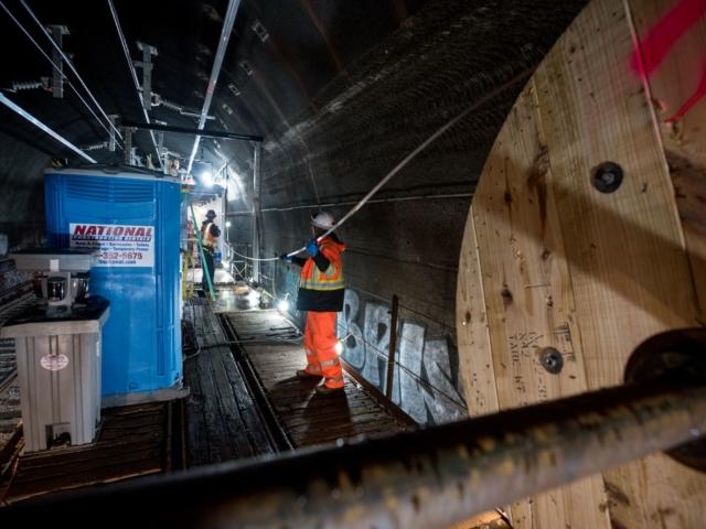 Caltrain Tunnel Work 8 2 640x480 c