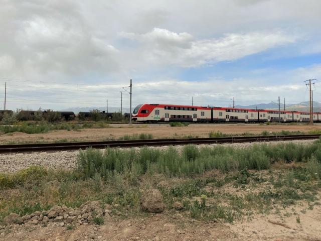 Courtesy of Stadler First Trainset on SLC Test Track May 2020 scaled 2 640x480 c