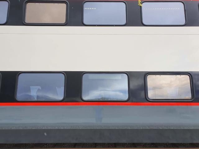 First Trainset on SLC Test Track May 2020 scaled 2 640x480 c