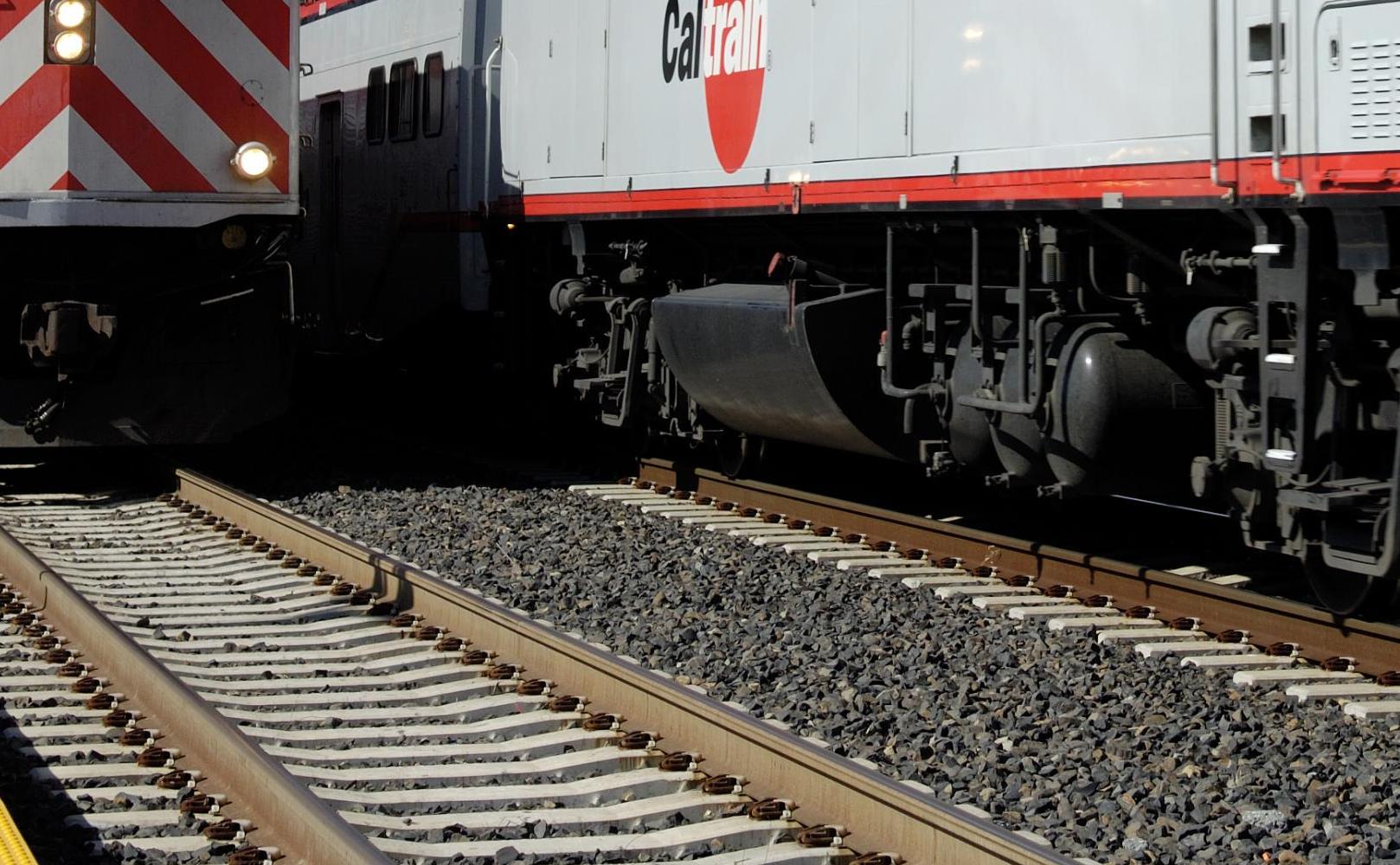 Caltrain locomotives