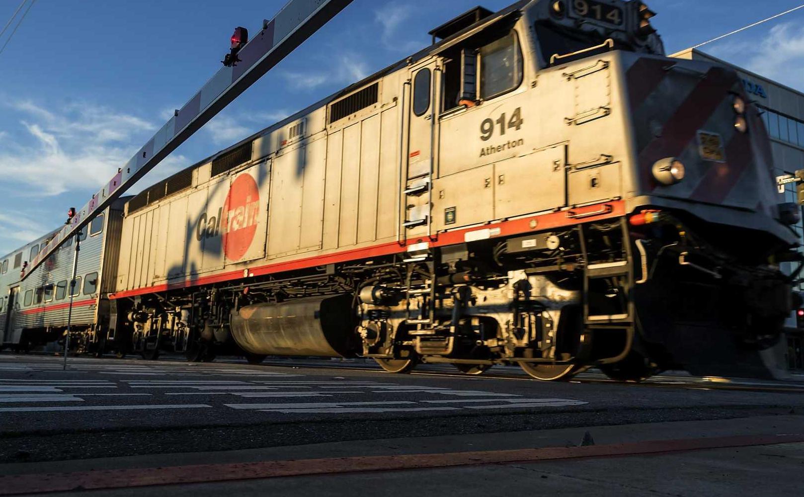 Train at the Broadway Grade Crossing in Burlingame