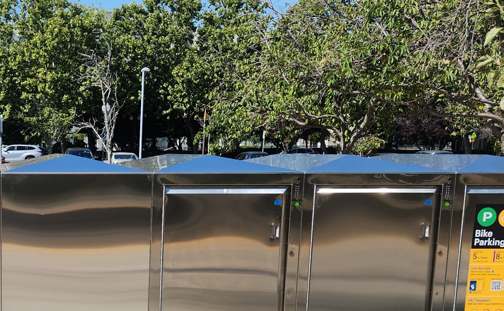 the new bike lockers at Sunnyvale Station